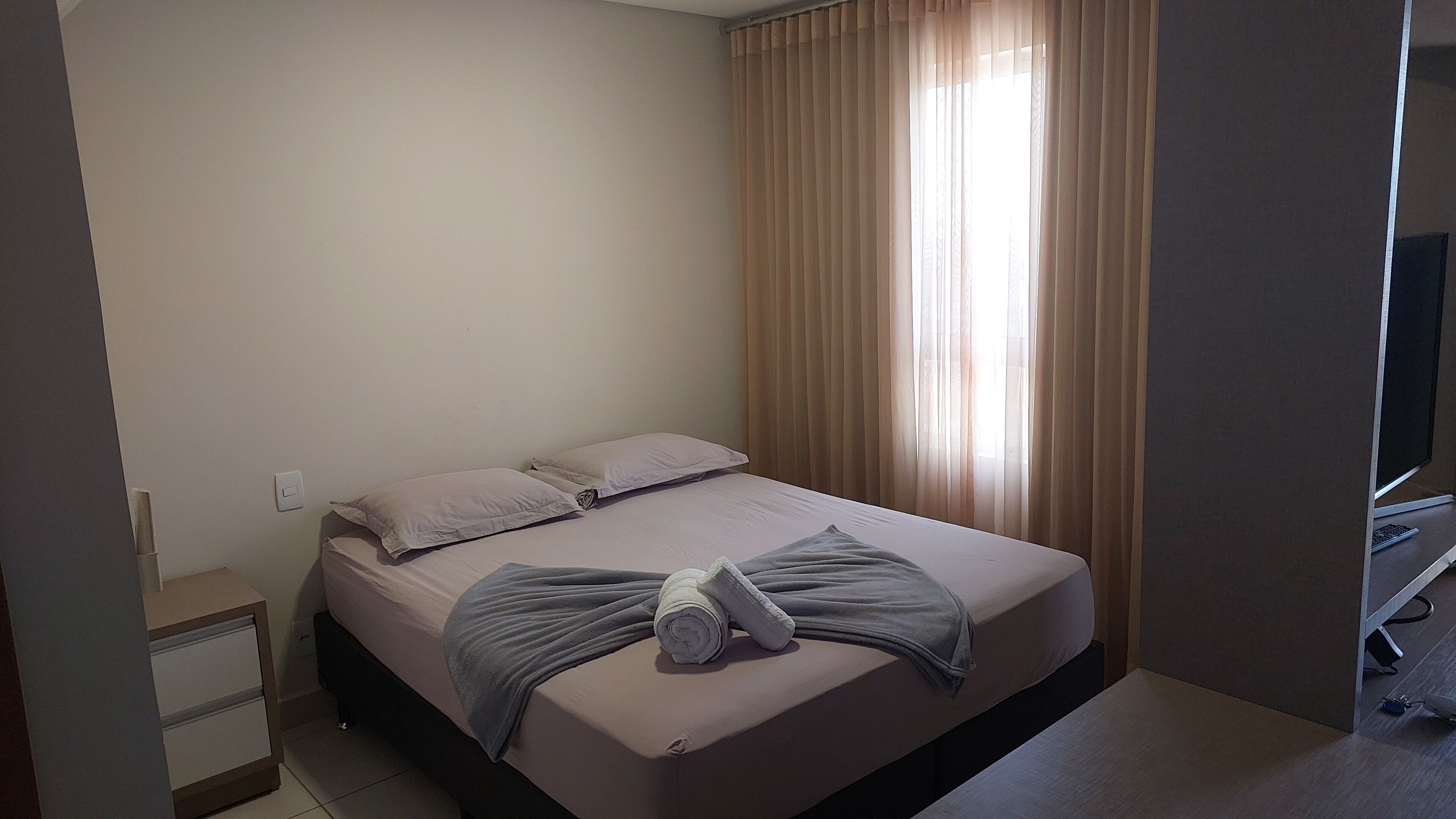 熨斗/熨衣板、WiFi、床单