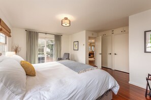 2 間睡房、熨斗/熨衫板、上網、床單