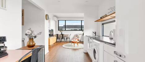 Fridge, microwave, dishwasher, coffee/tea maker