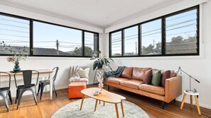 تلفزيون ذكي