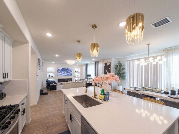 Microwave, oven, stovetop, dishwasher