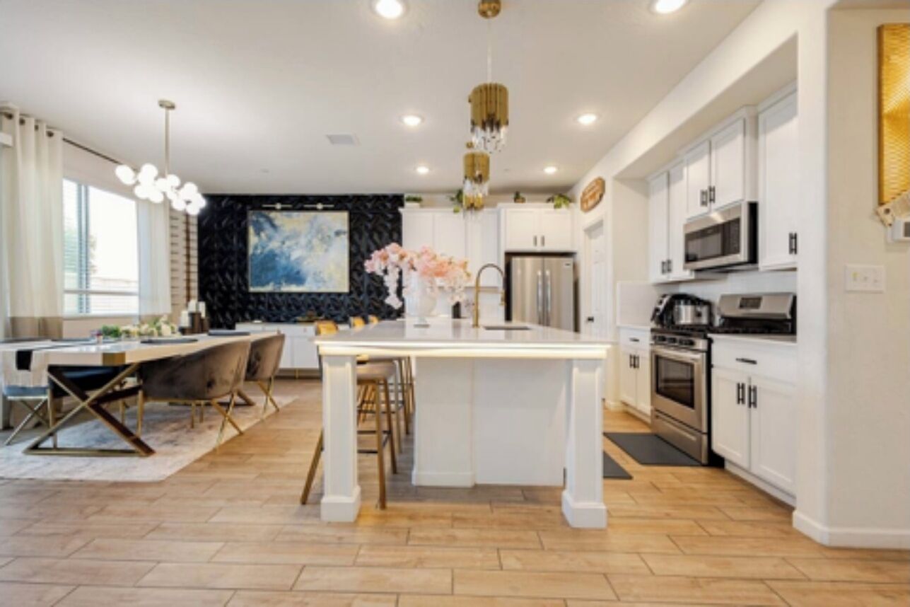 Mikrobølgeovn, ovn, kogeplade, opvaskemaskine