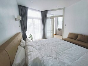 2 chambres, fer et planche à repasser, Wi-Fi, literie fournie