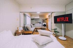 อพาร์ทเมนท์, 1 ห้องนอน, ปลอดบุหรี่ | โต๊ะทำงาน, เตารีด/โต๊ะรีดผ้า