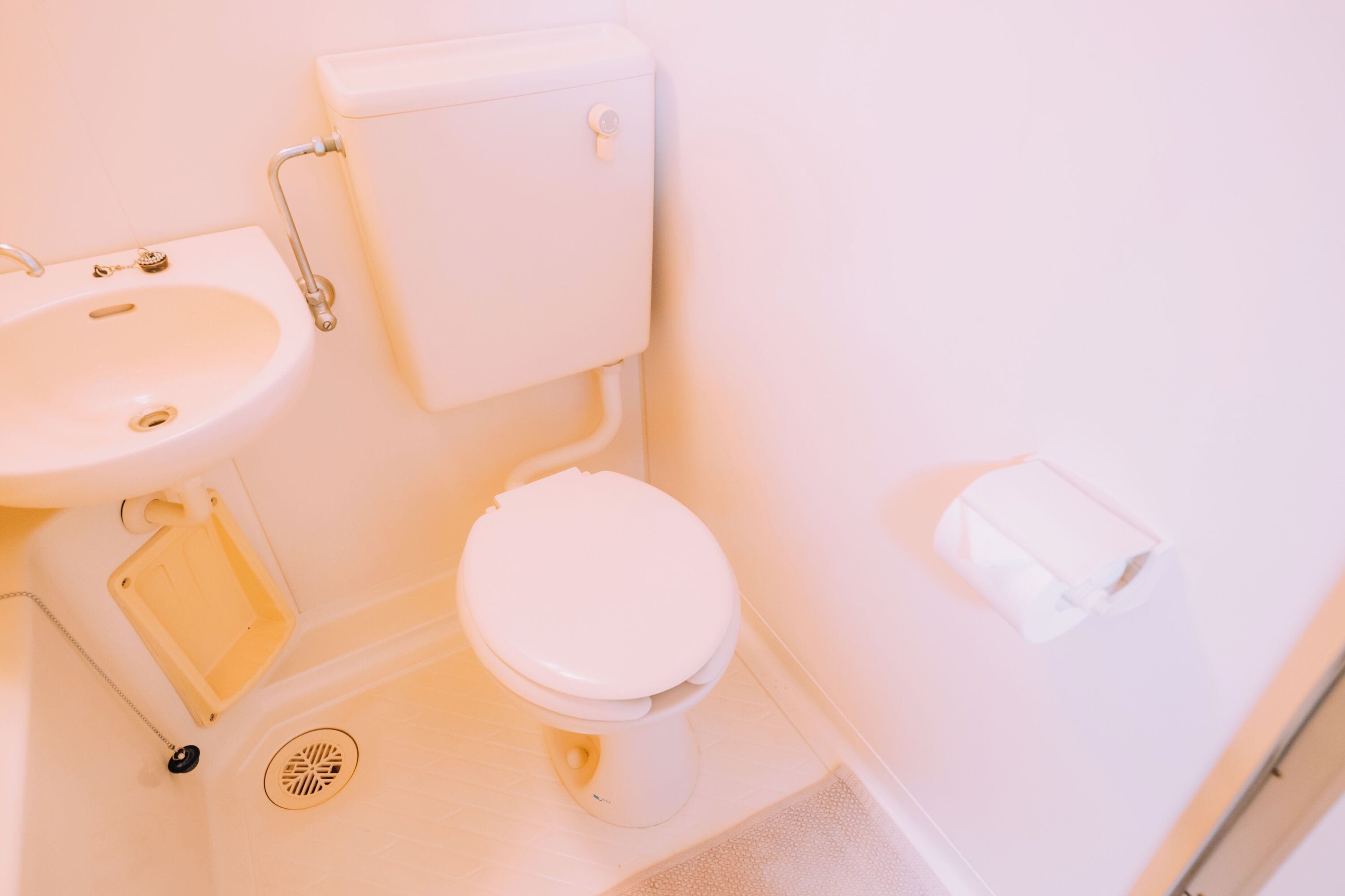 Apartment, 1 Bedroom, Non Smoking | Bathroom | Hair dryer, towels, soap, shampoo