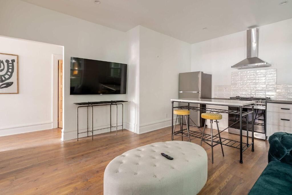 Basic Apartment | Interior