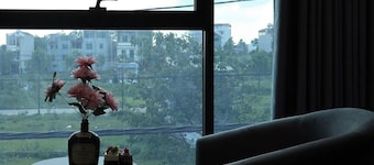 The Grand Diamond C Hotel