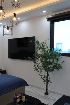 Comfort Room | Free WiFi