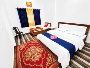 Habitación doble Deluxe, aire acondicionado | Ropa de cama hipoalergénica, escritorio, insonorización y wifi gratis