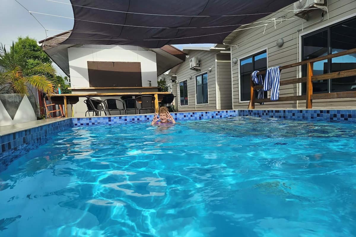 Tabla de planchar con plancha y wifi gratis