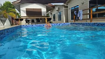 Tabla de planchar con plancha y wifi gratis