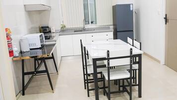 Fer et planche Ă repasser, Wi-Fi gratuit