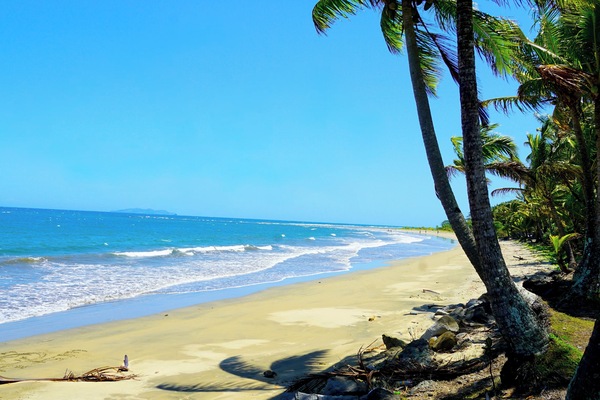 Deluxe Villa, 2 Bedrooms, Pool View | Seterika/papan seterika, Wi-fi percuma