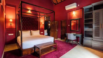 Habitación Deluxe doble, vistas al jardín | Escritorio, espacio para trabajar con un portátil, wifi gratis