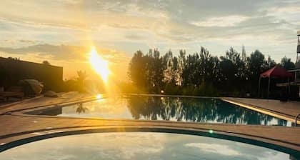 Darrel Paradise Resort