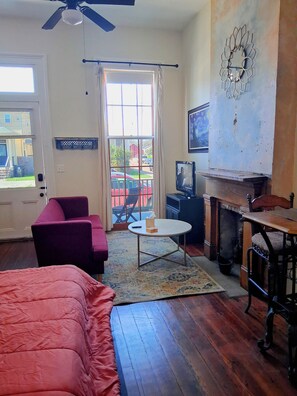 Strykejern/-brett, wi-fi og sengetøy