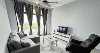 The One by Nakza Stays. Modern Lakeside Retreat in Putrajaya