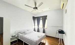 3 Schlafzimmer, Bügeleisen/Bügelbrett, WLAN, Bettwäsche