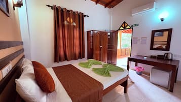 Deluxe-dobbeltværelse | Pengeskab på værelset, gratis Wi-Fi