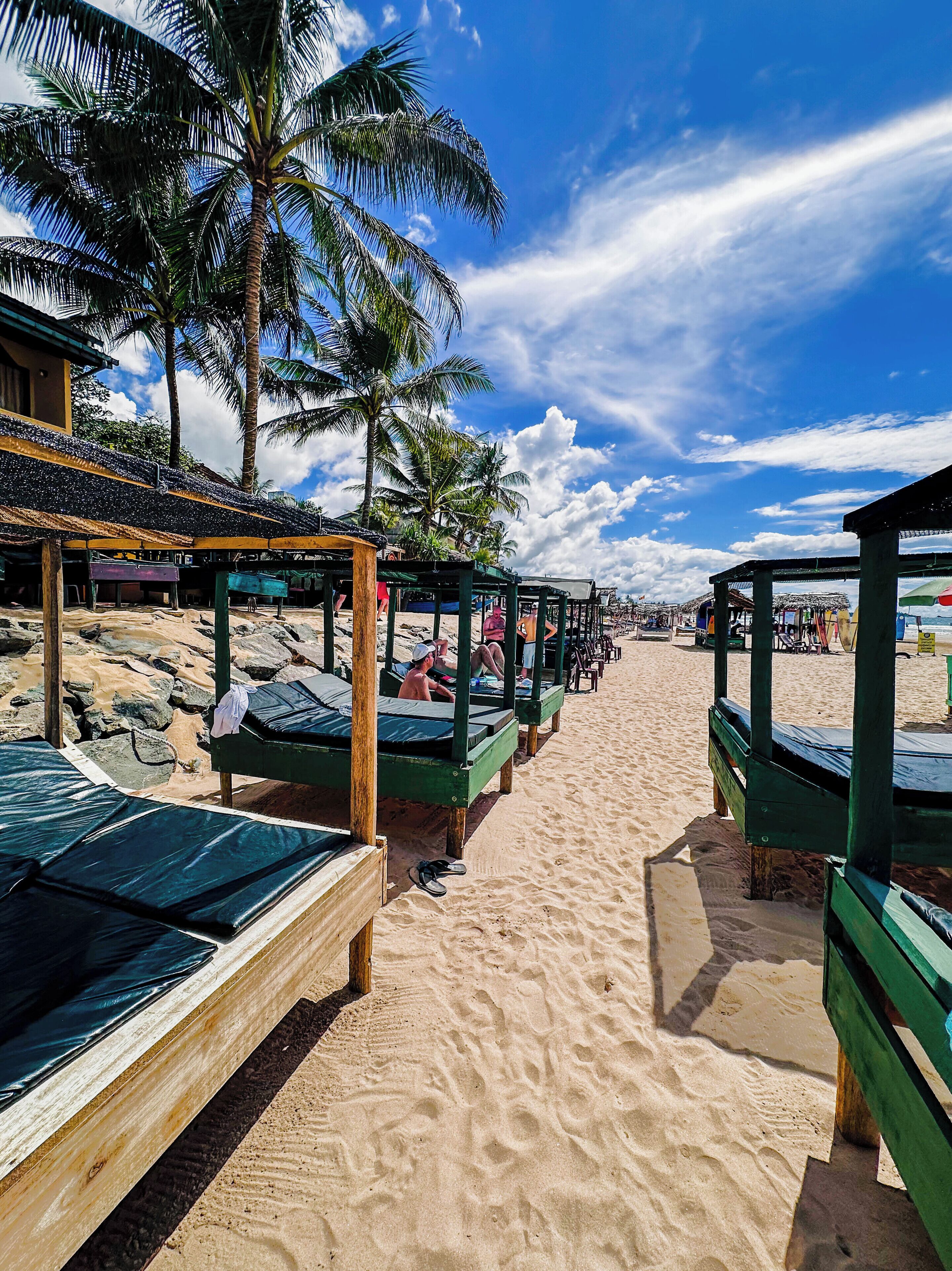 Private beach, white sand, sun-loungers, beach towels