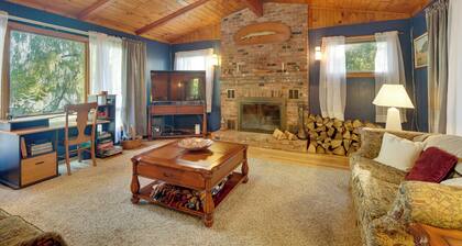 Waterfront Lake Champlain Home w/ Spacious Deck!