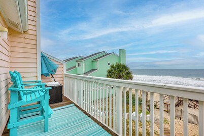 Poolside Fun + Oceanfront Bliss: Kure Beach Haven!