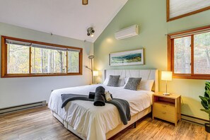 6 chambres, bureau, fer et planche à repasser, accès Internet