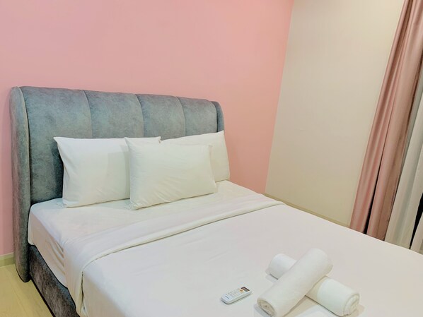 Family Apartment, 1 Katil Ratu (Queen), City View | Cadar kapas Mesir, peralatan tempat tidur premium, tilam berlapik, meja 