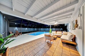 Outdoor pool, a heated pool