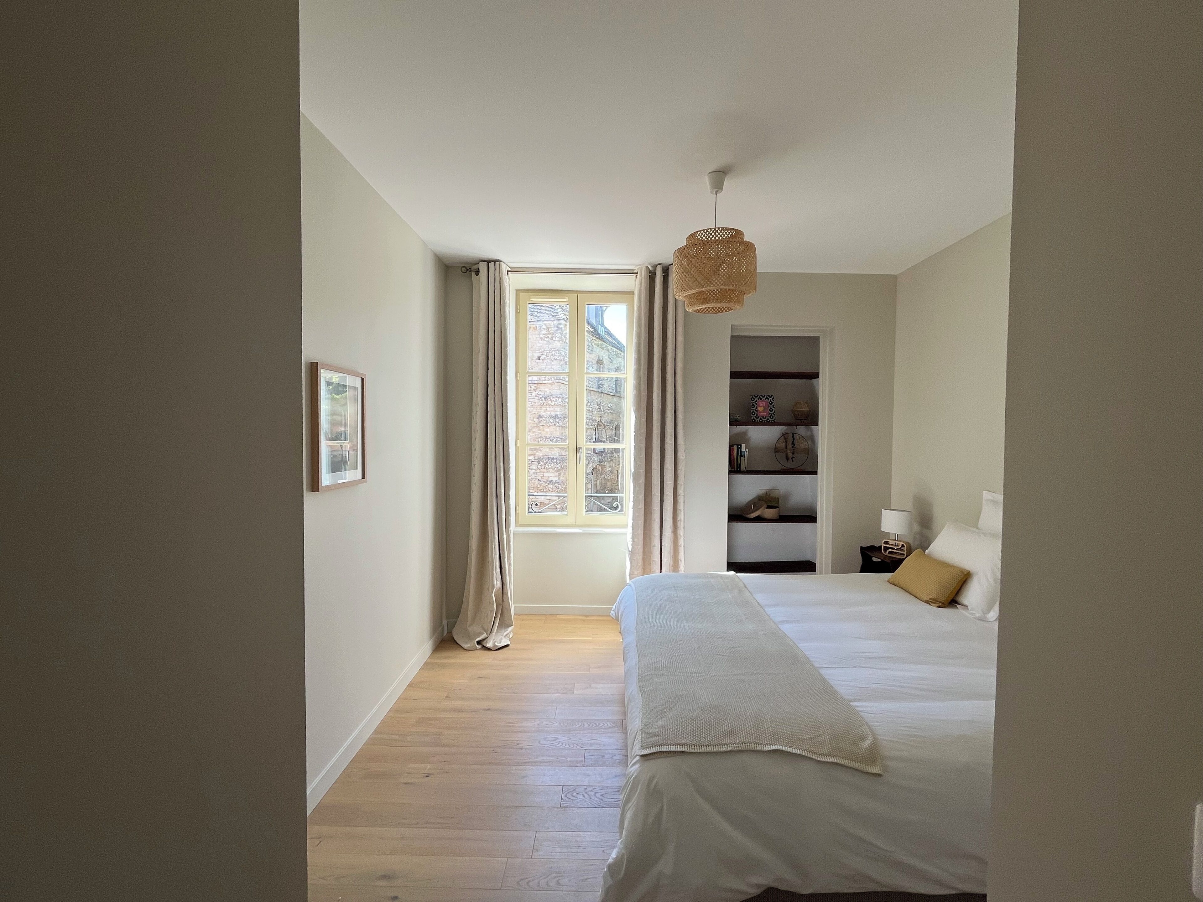 2 間睡房、熨斗/熨衫板、Wi-Fi、床單