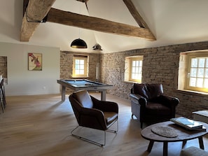 غرفة الألعاب