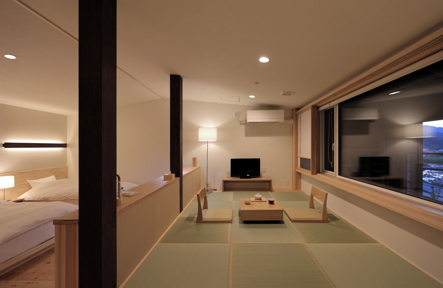 Luxury Twin Room, Balcony, Mountain View | In-room safe, desk, WiFi (free)