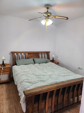 2 bedrooms, free WiFi, bed sheets