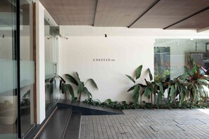 Entrée de l’hébergement 