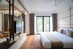 In-room safe, laptop workspace, blackout curtains, iron/ironing board