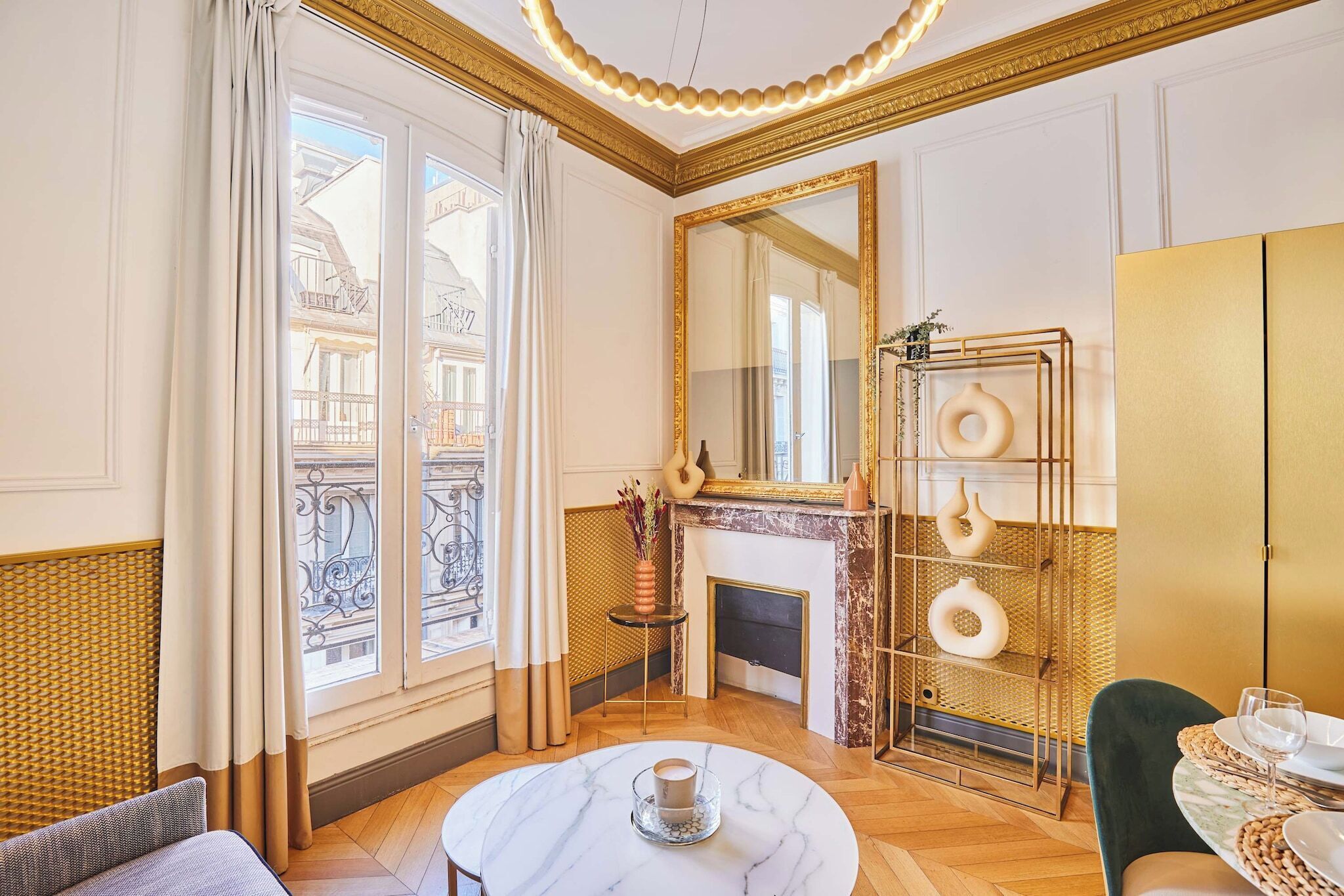 智能電視、 辦公室