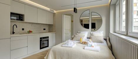 2 makuuhuonetta, silitysrauta/-lauta, internet, vuodevaatteet