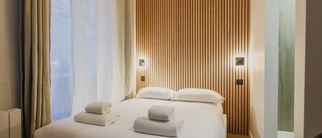 1 bedroom, iron/ironing board, bed sheets