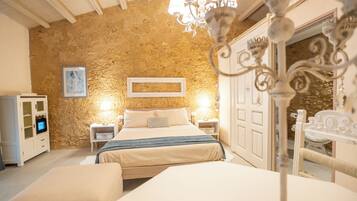 Standard-Suite, Gartenblick | Zimmersafe, schallisolierte Zimmer, kostenloses WLAN