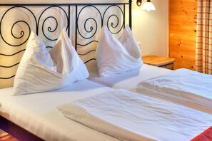 3 Schlafzimmer, Reisekinderbett, kostenloses WLAN