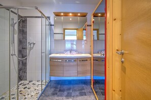 Dusche, Haartrockner