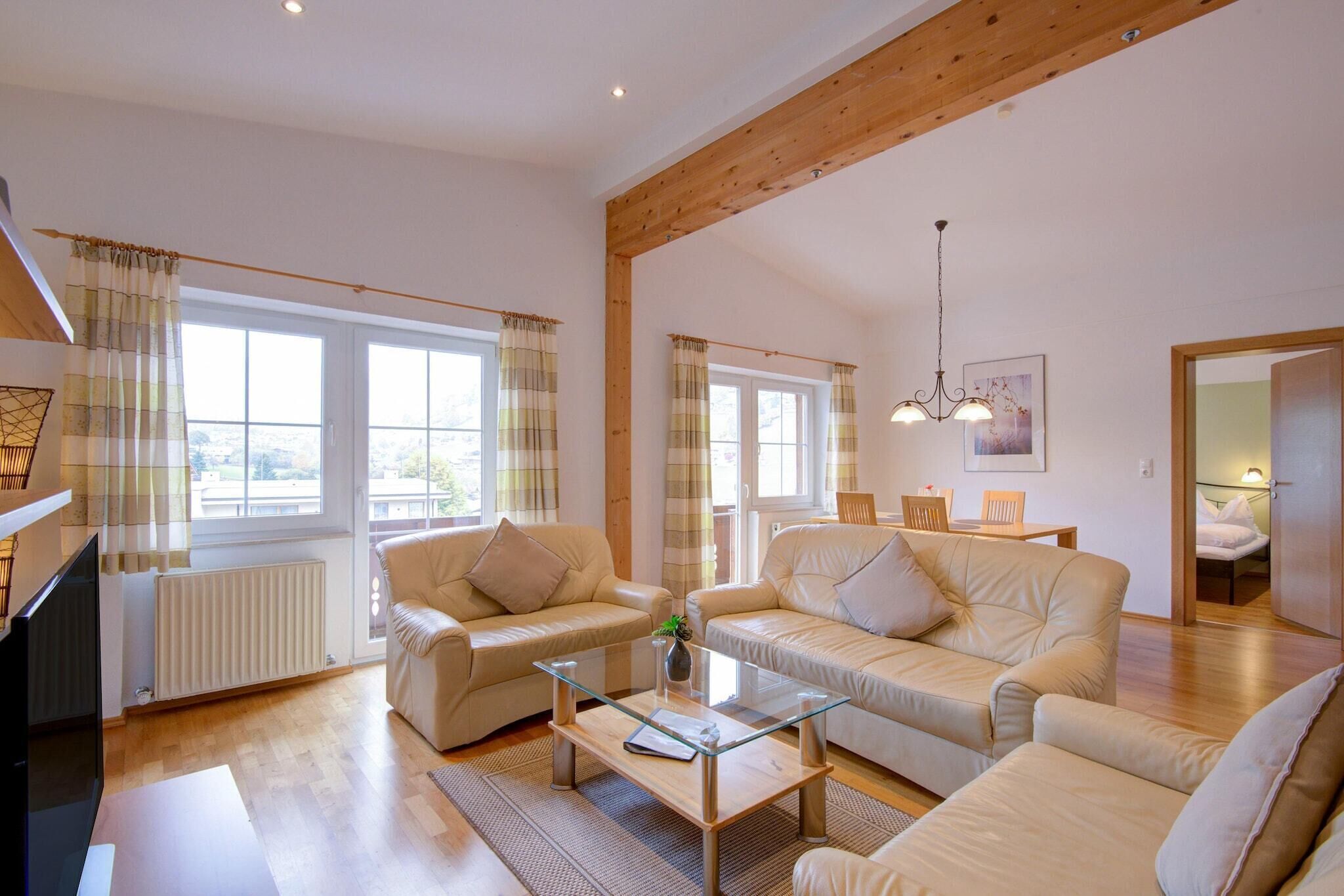 Smart-TV, DVD-Player, Stereoanlage