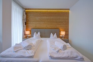 2 Schlafzimmer, Reisekinderbett, kostenloses WLAN