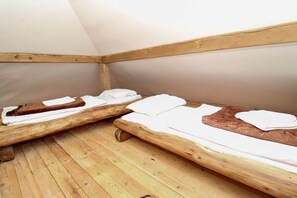 2 habitaciones, cuna de viaje y wifi gratis 