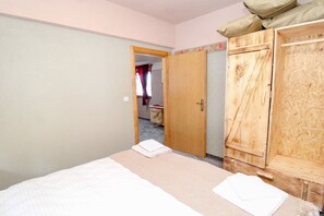 1 Schlafzimmer, Reisekinderbett, kostenloses WLAN