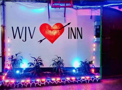 WJV INN BASAK MANDAUE