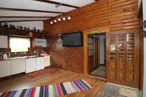 Kühlschrank, Mikrowelle, Herdplatte