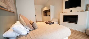 Redwood Park Wolombi