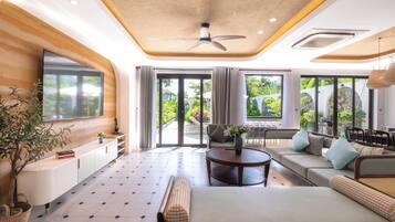 Dagelijks ontbijt met lokale gerechten (toeslag)