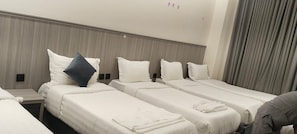 Coffres-forts dans les chambres, draps fournis